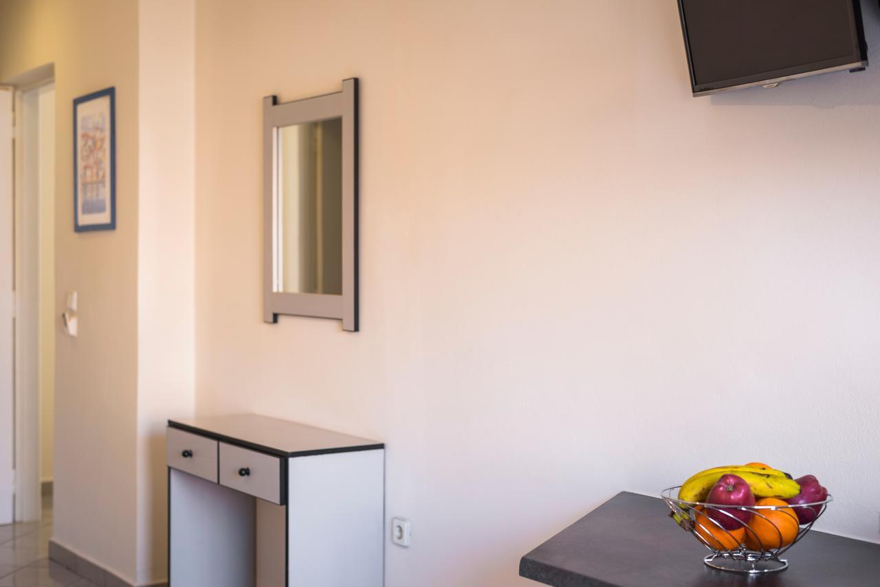 Athina Studio Platanias  Ngoại thất bức ảnh